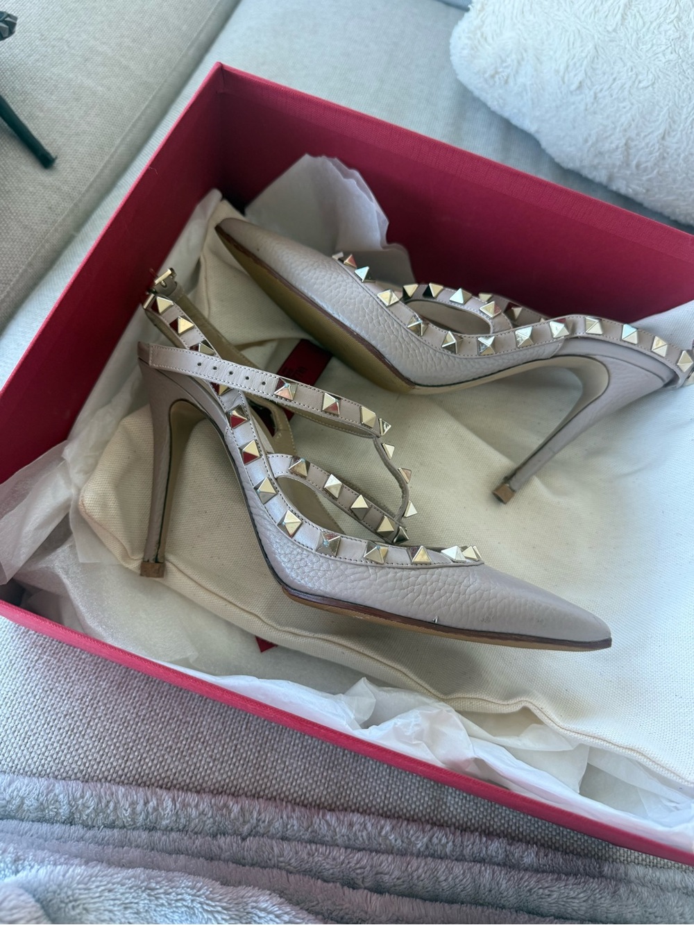 Valentino rockstar Nude Heels - Pebbled